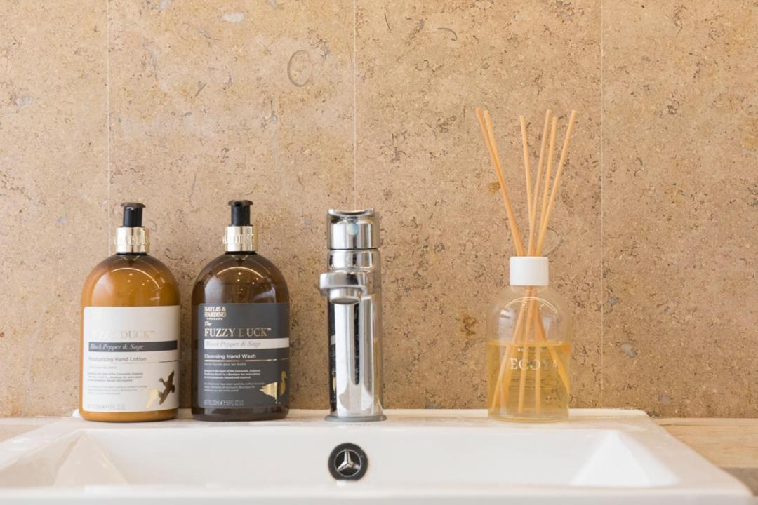 Deluxe Mayfair Luxury Apartment 런던 외부 사진